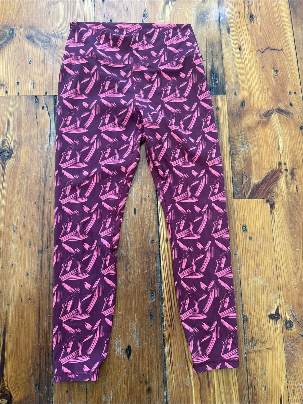 CRZ YOGA Burgundy Leggings with Pink Brushstroke Pattern Size 14
